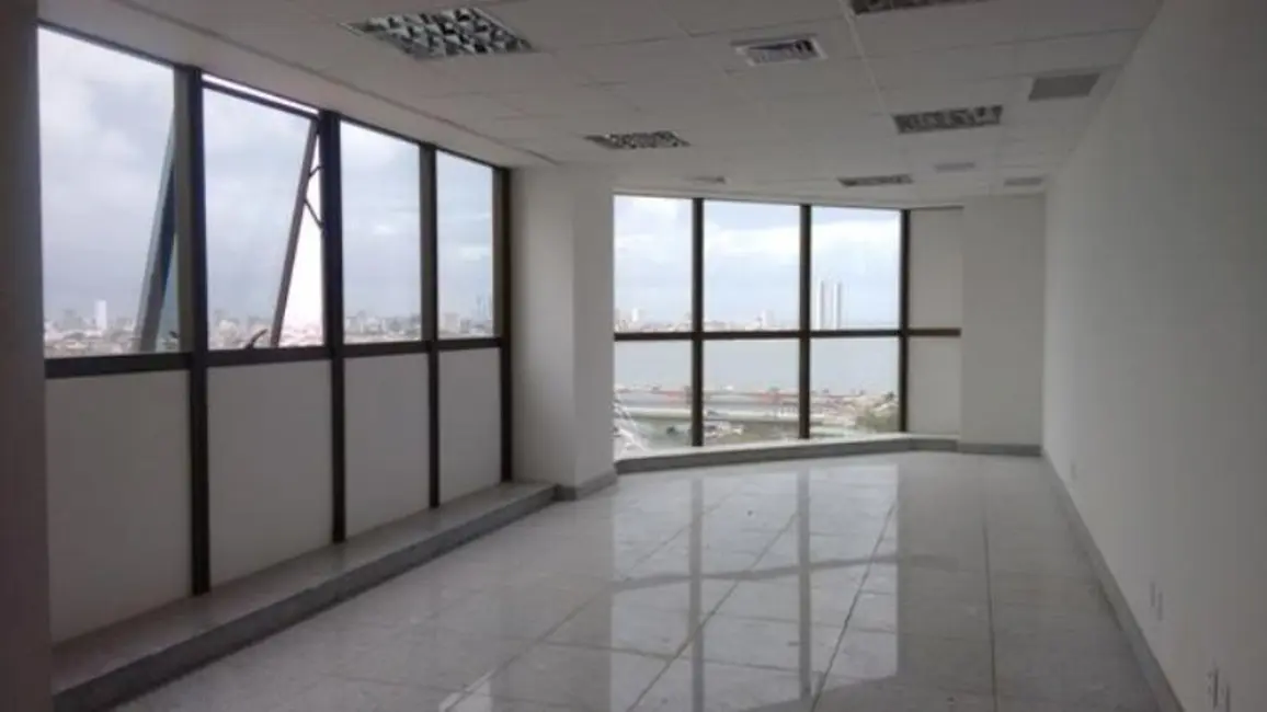 Foto 1 de Sala Comercial para alugar, 43m2 em Pina, Recife - PE
