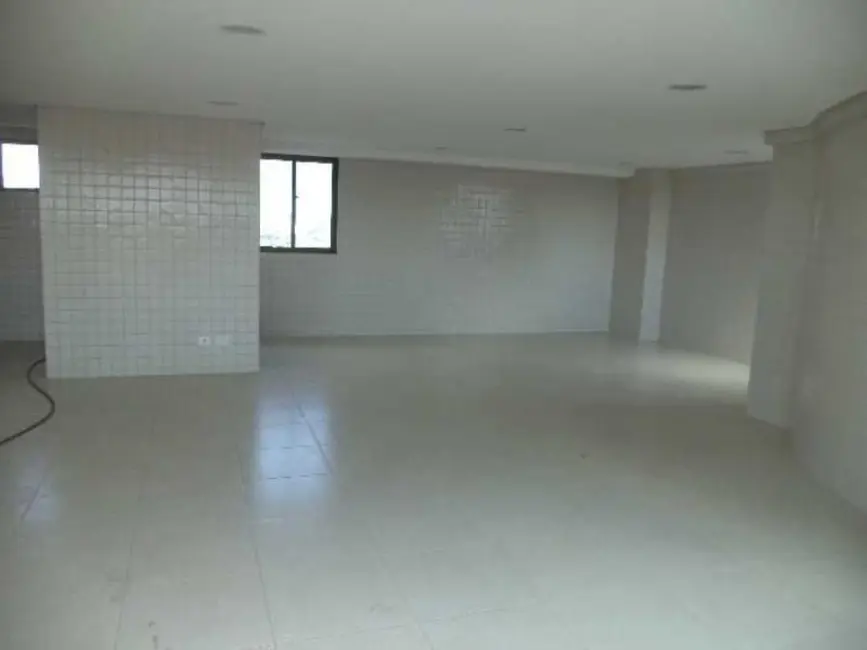 Foto 4 de Apartamento com 3 quartos à venda, 68m2 em Torre, Recife - PE