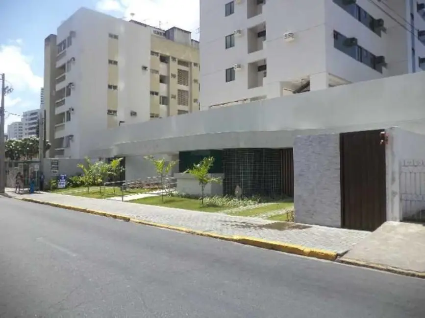 Foto 2 de Apartamento com 3 quartos à venda, 68m2 em Torre, Recife - PE