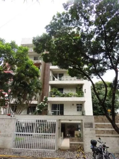 Foto 2 de Apartamento com 3 quartos à venda, 127m2 em Tamarineira, Recife - PE