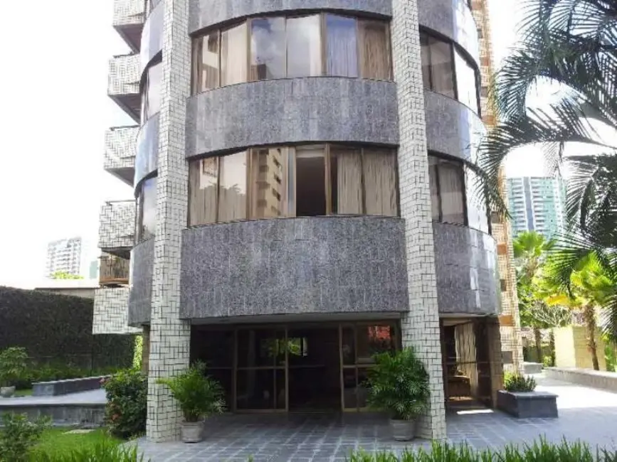 Foto 2 de Apartamento com 4 quartos à venda, 327m2 em Parnamirim, Recife - PE
