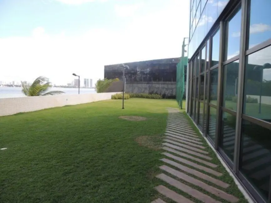 Foto 3 de Apartamento com 4 quartos à venda, 247m2 em Santo Antônio, Recife - PE