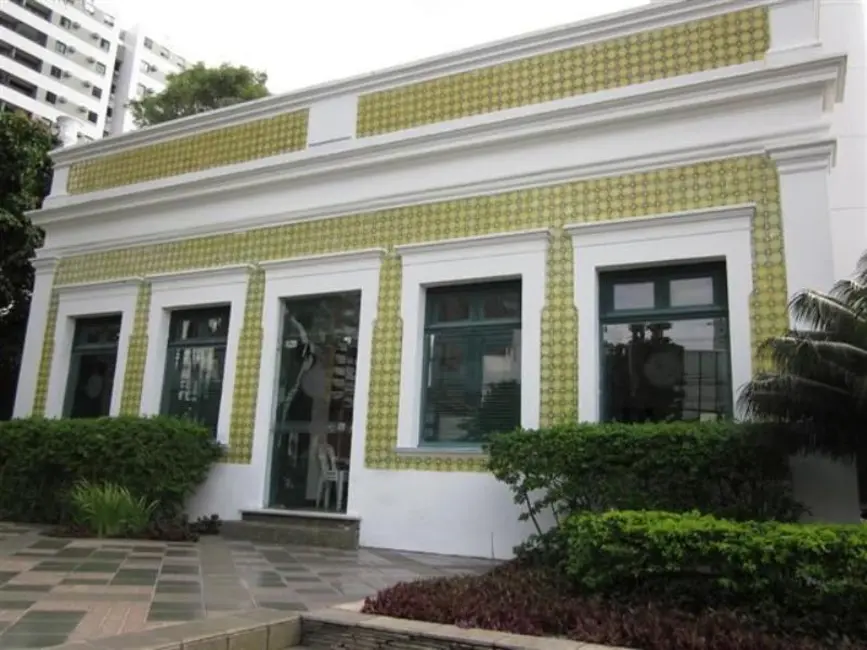 Foto 7 de Apartamento com 4 quartos à venda, 190m2 em Casa Forte, Recife - PE