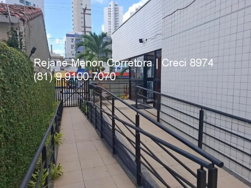 Foto 2 de Apartamento com 3 quartos à venda, 83m2 em Torre, Recife - PE