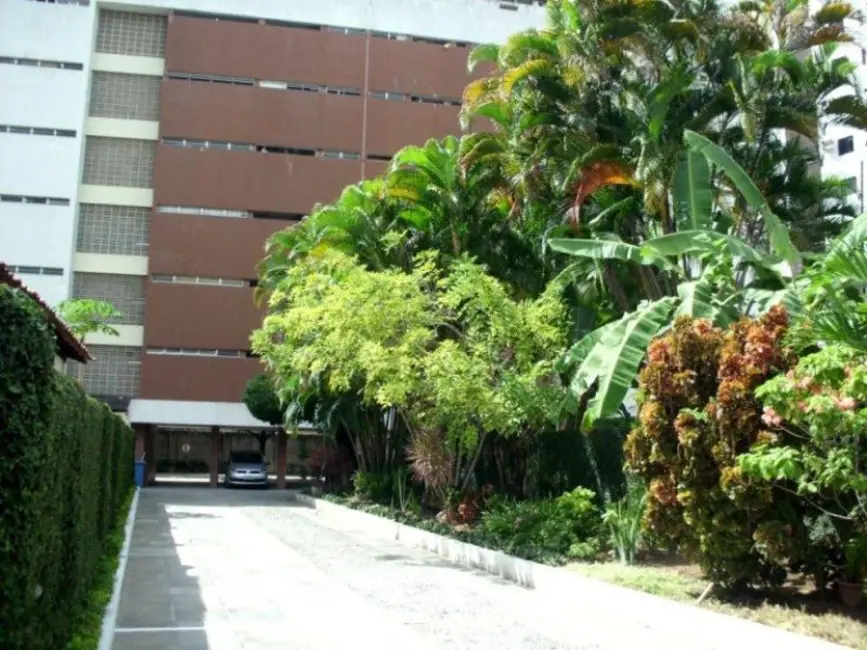 Foto 3 de Apartamento com 2 quartos à venda, 72m2 em Aflitos, Recife - PE