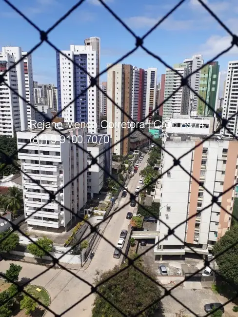 Foto 4 de Apartamento com 3 quartos à venda, 74m2 em Casa Amarela, Recife - PE