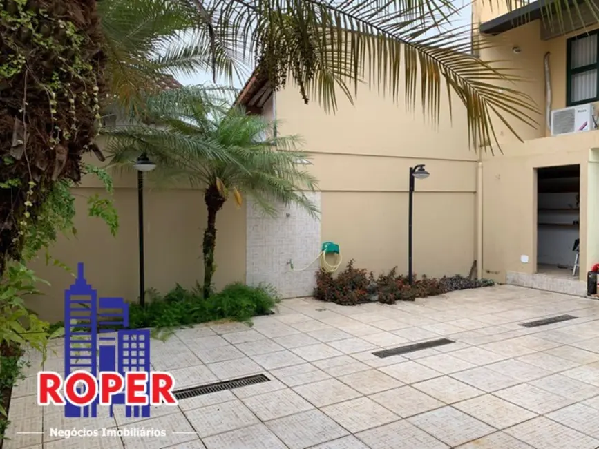 Foto 3 de Casa com 5 quartos à venda, 480m2 em Centro, Ubatuba - SP