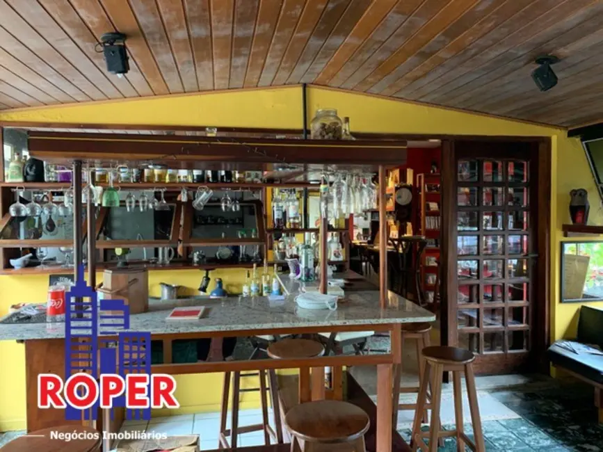 Foto 6 de Casa com 5 quartos à venda, 480m2 em Centro, Ubatuba - SP