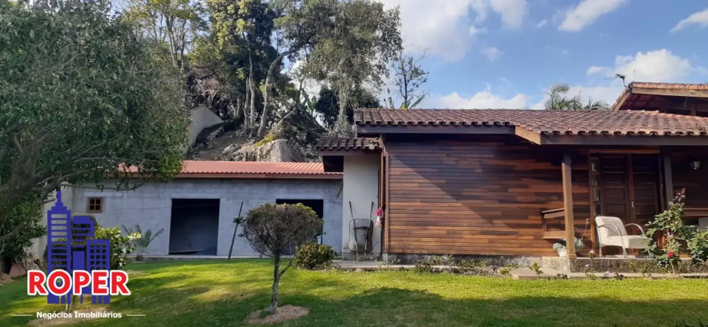 Foto 4 de Chácara com 3 quartos à venda, 1594m2 em Vila Darcy Penteado (Mailasqui), Sao Roque - SP
