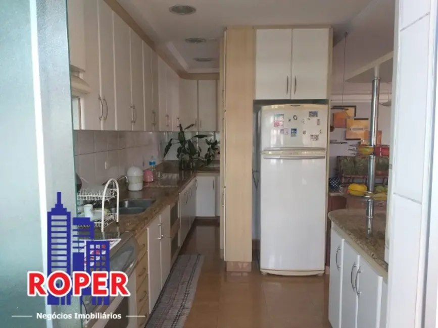 Foto 8 de Casa com 4 quartos à venda e para alugar, 600m2 em São Paulo - SP