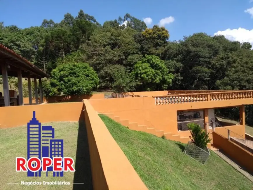 Chácara com 3 quartos à venda, 12500m2 em Parque Recreio Mirante, Sao Roque - SP - imagem 8 Foto 8 de Chácara com 3 quartos à venda, 12500m2 em Parque Recreio Mirante, Sao Roque - SP