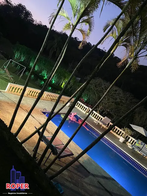 Chácara com 3 quartos à venda, 24000m2 em Porteira Preta, Mogi Das Cruzes - SP - imagem 5 Foto 5 de Chácara com 3 quartos à venda, 24000m2 em Porteira Preta, Mogi Das Cruzes - SP