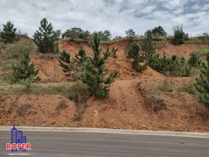 Foto 1 de Terreno / Lote à venda, 900m2 em Recanto Maravilha III, Santana De Parnaiba - SP