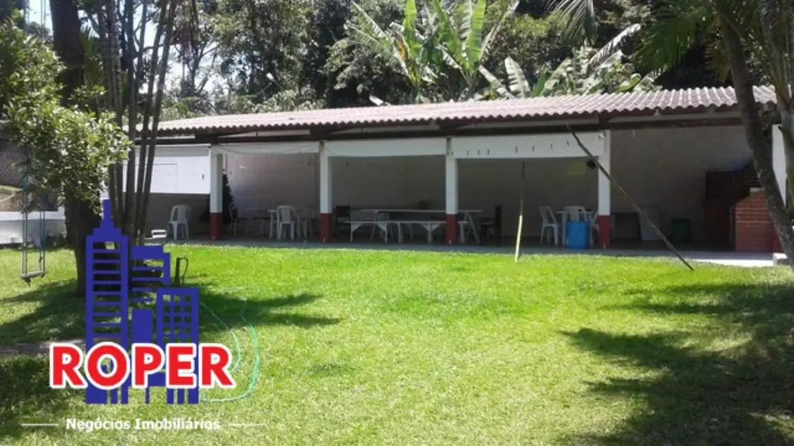 Foto 4 de Chácara com 3 quartos à venda, 2200m2 em Aruja - SP