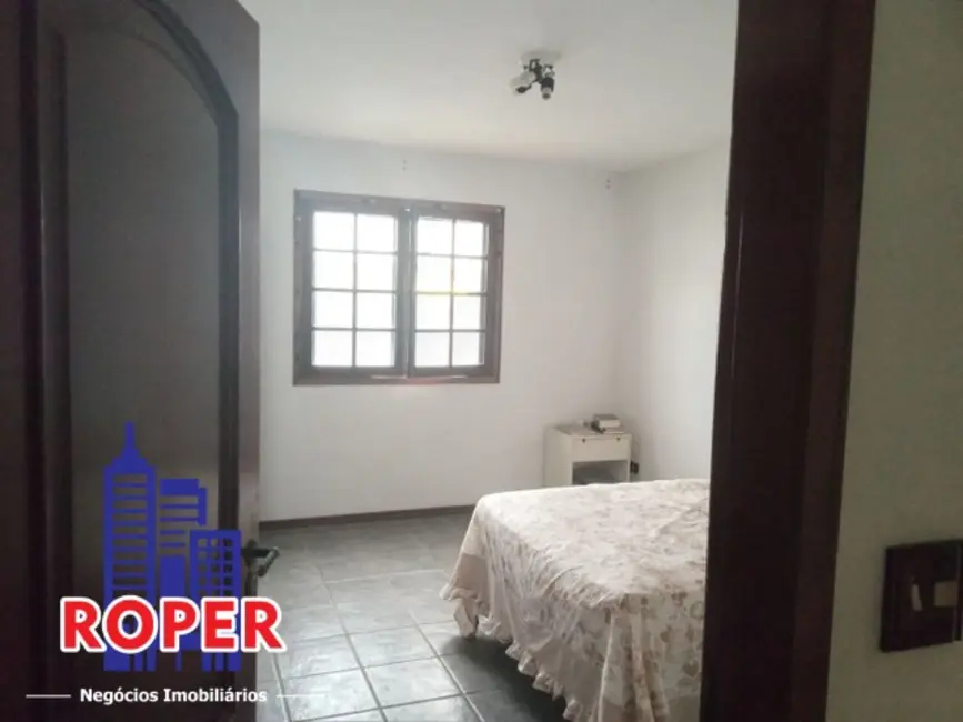 Chácara com 4 quartos à venda, 1300m2 em Mairinque - SP - imagem 6 Foto 6 de Chácara com 4 quartos à venda, 1300m2 em Mairinque - SP