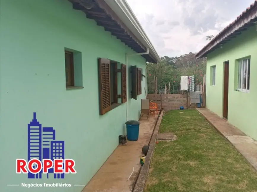 Chácara com 4 quartos à venda, 1300m2 em Mairinque - SP - imagem 3 Foto 3 de Chácara com 4 quartos à venda, 1300m2 em Mairinque - SP