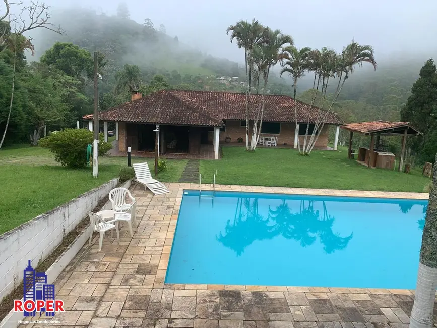 Foto 1 de Sítio / Rancho com 6 quartos à venda, 40000m2 em Sao Lourenco Da Serra - SP