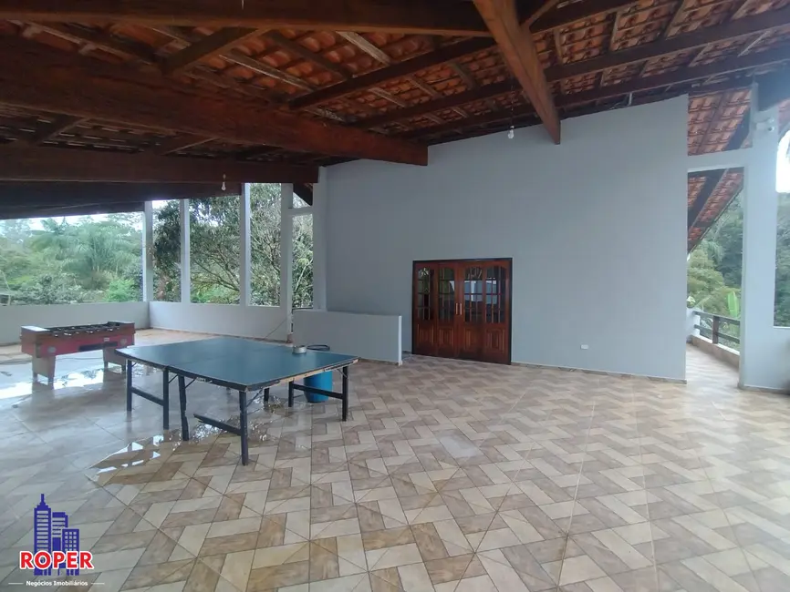 Foto 4 de Chácara com 8 quartos à venda, 2400m2 em Parque Maringá, Aruja - SP