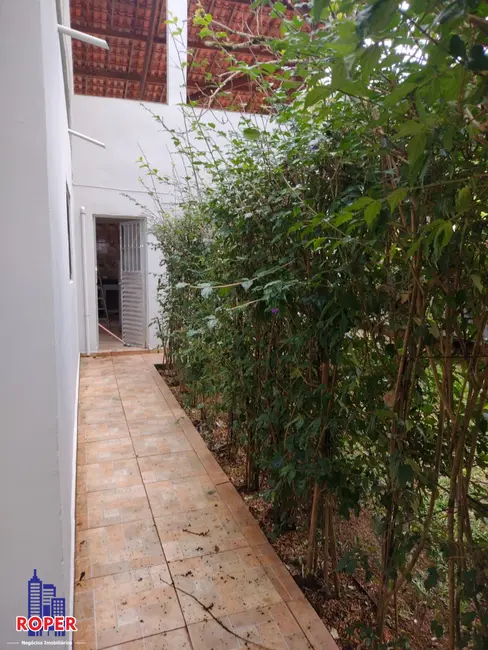 Foto 6 de Chácara com 8 quartos à venda, 2400m2 em Parque Maringá, Aruja - SP