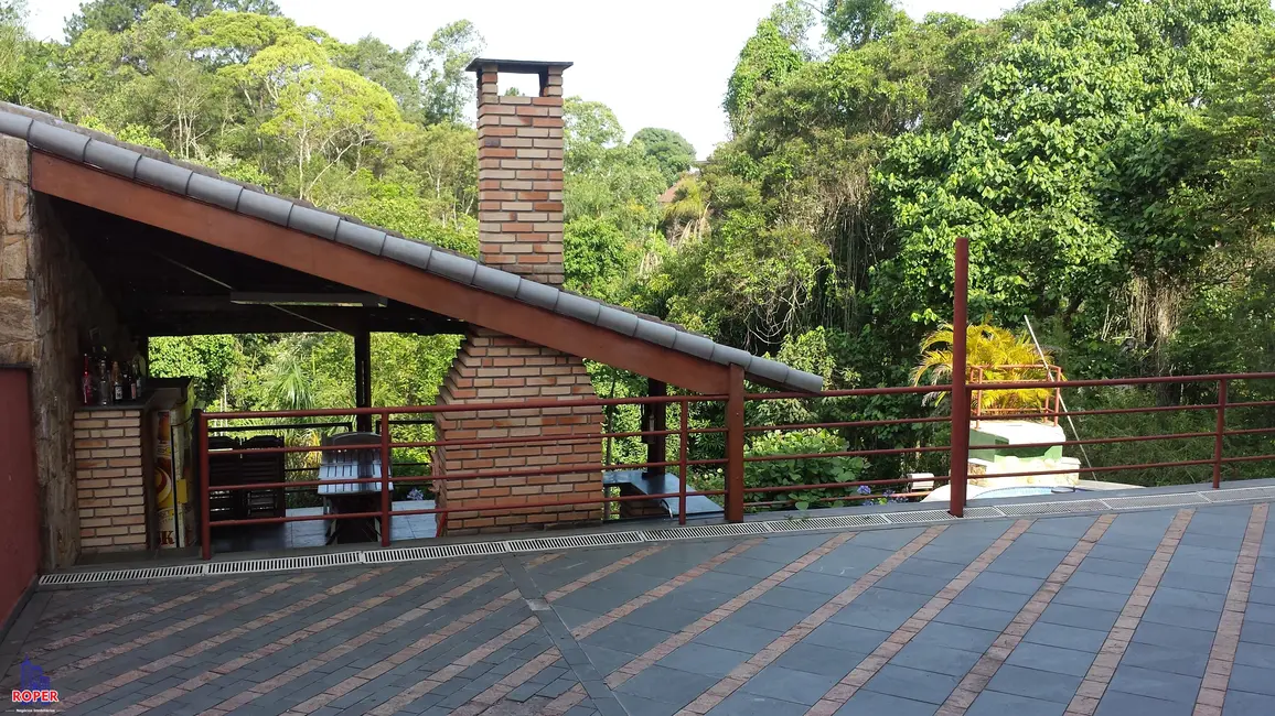 Foto 4 de Casa de Condomínio com 4 quartos à venda, 1260m2 em Caputera, Aruja - SP