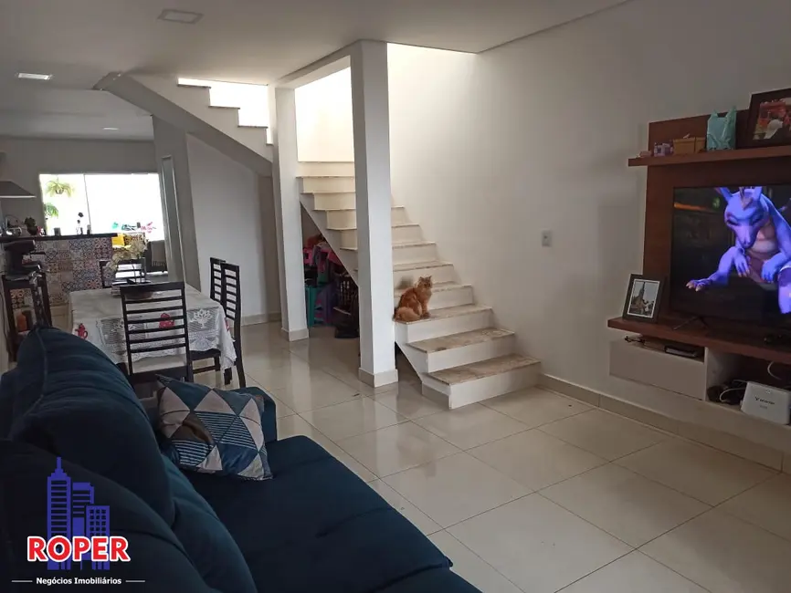 Casa com 3 quartos à venda, 120m2 em Jardim Santa Lúcia, Campinas - SP - imagem 5 Foto 5 de Casa com 3 quartos à venda, 120m2 em Jardim Santa Lúcia, Campinas - SP