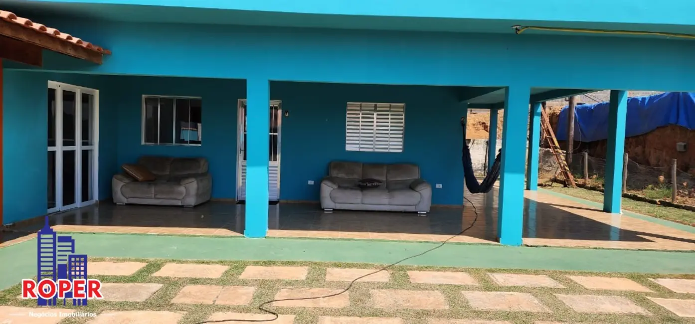 Chácara com 3 quartos à venda, 711m2 em Dona Catarina, Mairinque - SP - imagem 4 Foto 4 de Chácara com 3 quartos à venda, 711m2 em Dona Catarina, Mairinque - SP