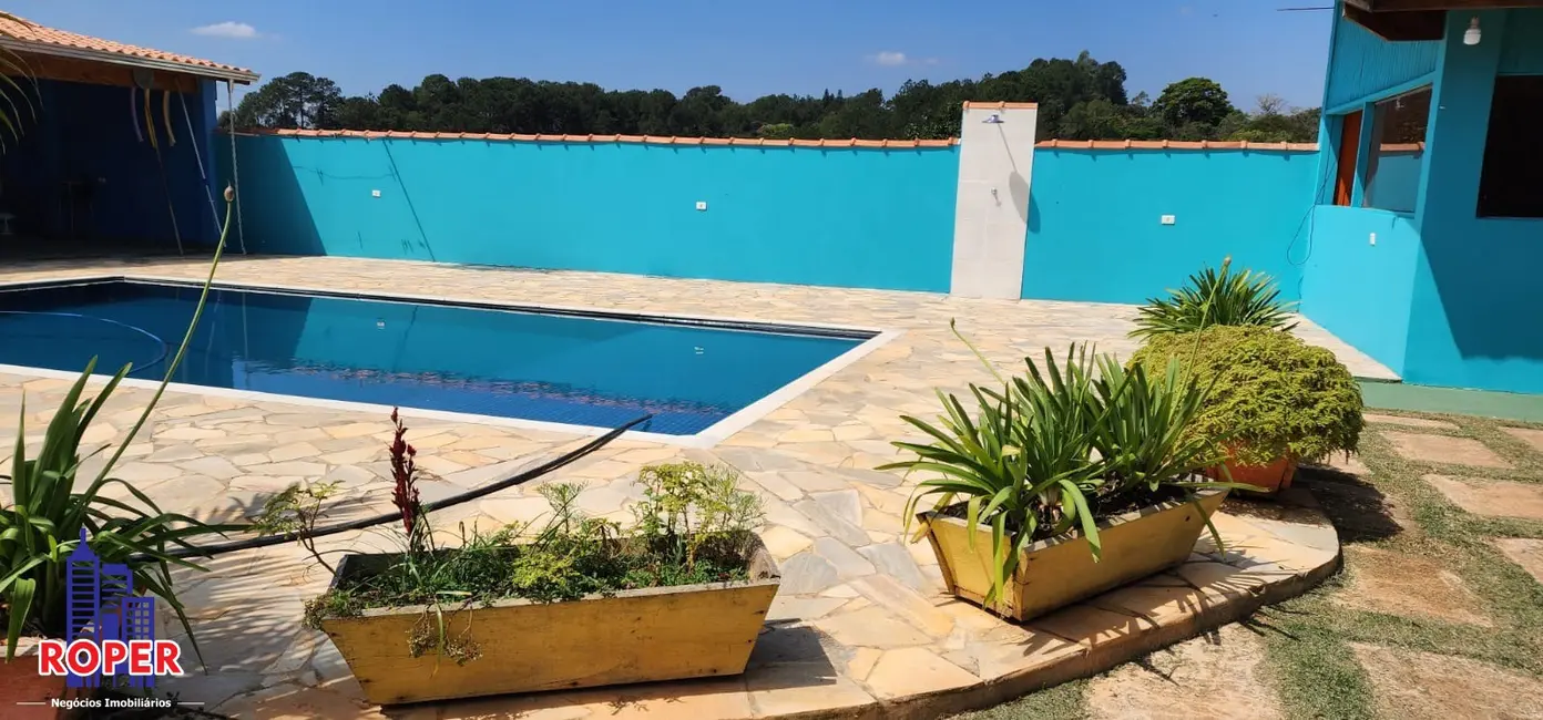 Chácara com 3 quartos à venda, 711m2 em Dona Catarina, Mairinque - SP - imagem 7 Foto 7 de Chácara com 3 quartos à venda, 711m2 em Dona Catarina, Mairinque - SP