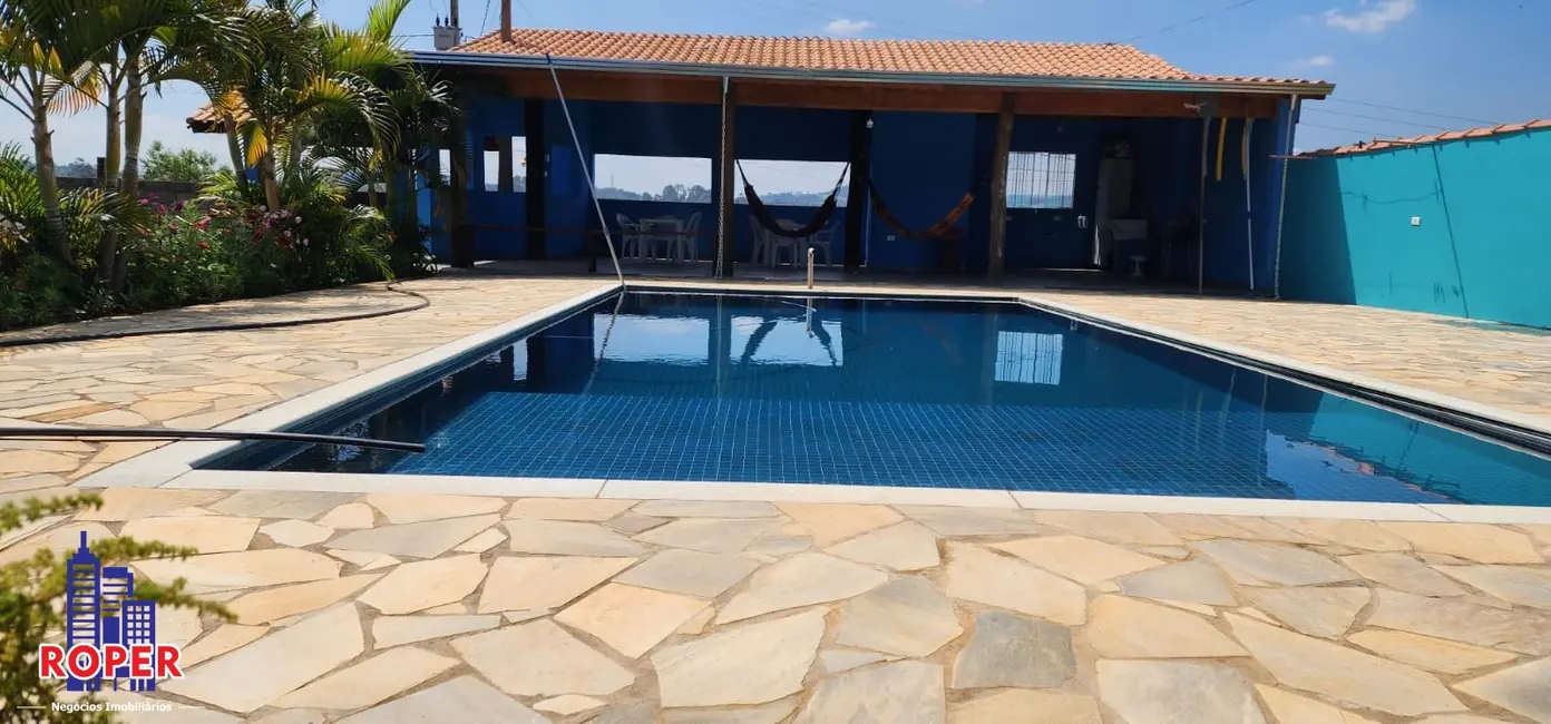 Chácara com 3 quartos à venda, 711m2 em Dona Catarina, Mairinque - SP - imagem 9 Foto 9 de Chácara com 3 quartos à venda, 711m2 em Dona Catarina, Mairinque - SP