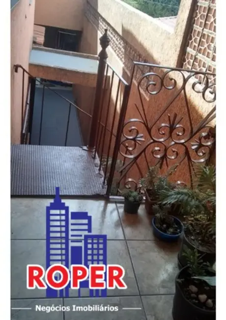 Foto 4 de Casa com 3 quartos à venda, 224m2 em Jardim Piqueroby, São Paulo - SP