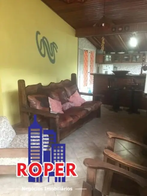 Chácara com 3 quartos à venda, 4000m2 em Jardim Camargo (Canguera), Sao Roque - SP - imagem 5 Foto 5 de Chácara com 3 quartos à venda, 4000m2 em Jardim Camargo (Canguera), Sao Roque - SP