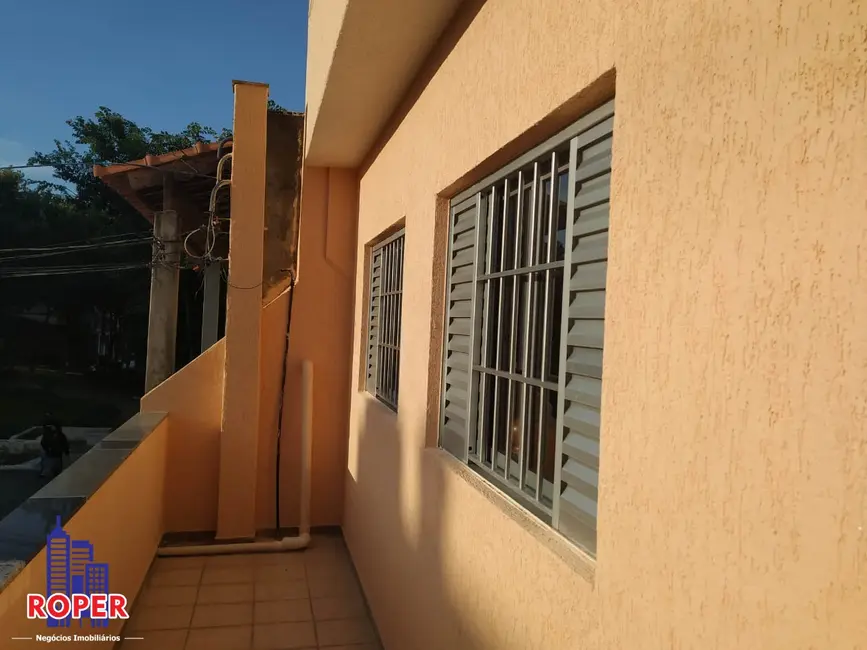 Foto 3 de Casa com 3 quartos à venda, 226m2 em Conjunto Habitacional Barreira Grande, São Paulo - SP