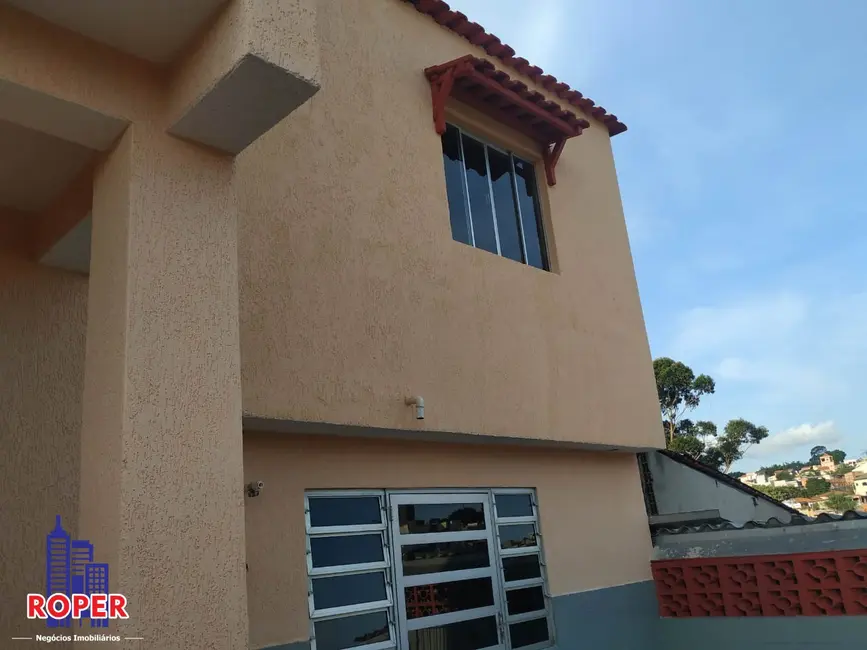 Foto 4 de Casa com 3 quartos à venda, 226m2 em Conjunto Habitacional Barreira Grande, São Paulo - SP