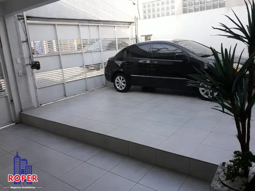 Casa com 3 quartos à venda, 230m2 em Chácara Seis de Outubro, São Paulo - SP - imagem 2 Foto 2 de Casa com 3 quartos à venda, 230m2 em Chácara Seis de Outubro, São Paulo - SP