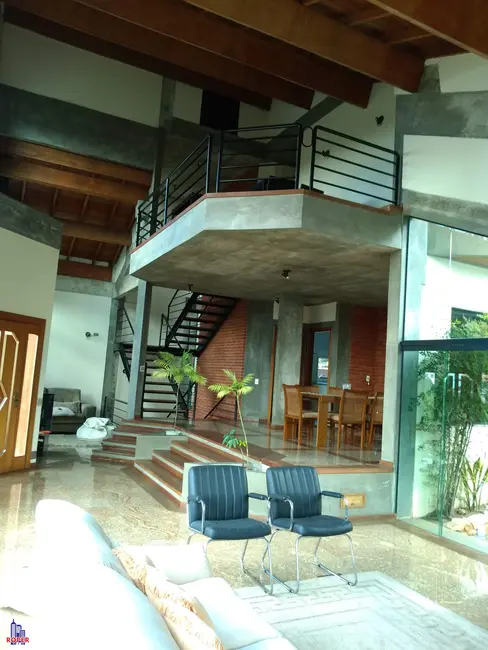 Casa de Condomínio com 3 quartos à venda, 1000m2 em Arujázinho IV, Aruja - SP - imagem 6 Foto 6 de Casa de Condomínio com 3 quartos à venda, 1000m2 em Arujázinho IV, Aruja - SP