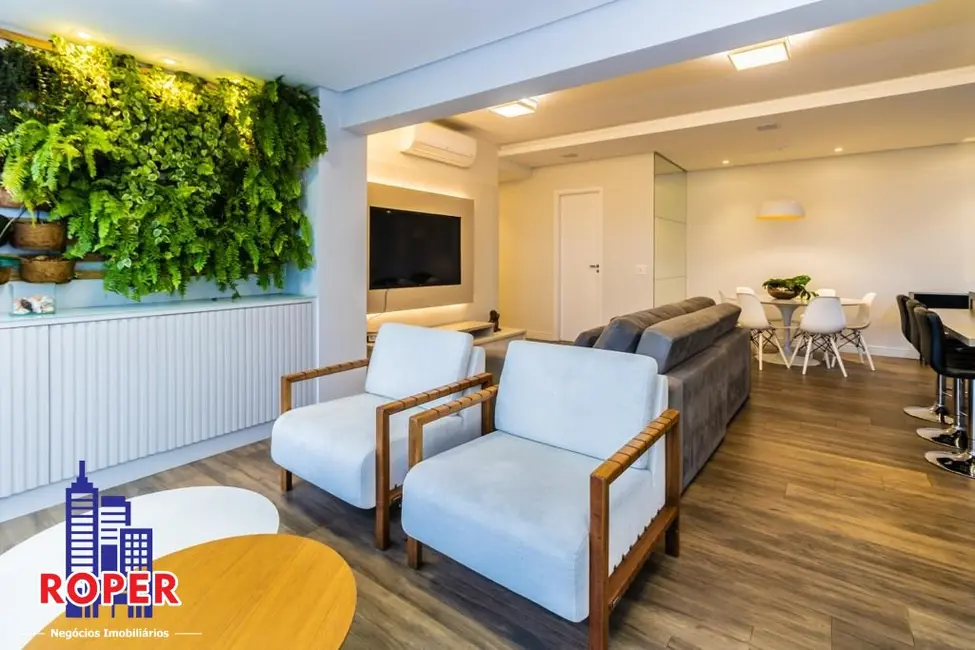 Apartamento com 2 quartos para alugar, 92m2 em Vila Gomes Cardim, São Paulo - SP - imagem 6 Foto 6 de Apartamento com 2 quartos para alugar, 92m2 em Vila Gomes Cardim, São Paulo - SP