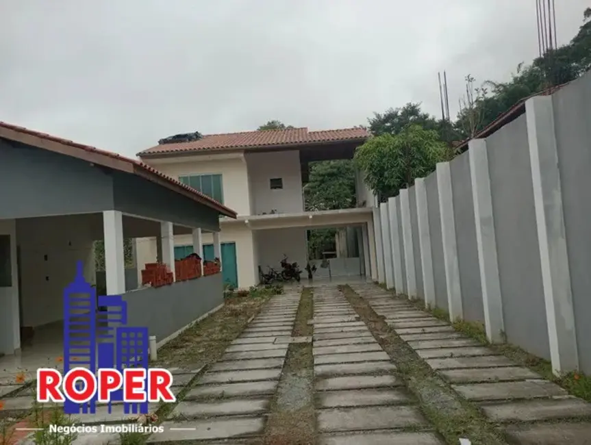 Foto 3 de Casa com 4 quartos à venda, 590m2 em Parque dos Arantes, Aruja - SP