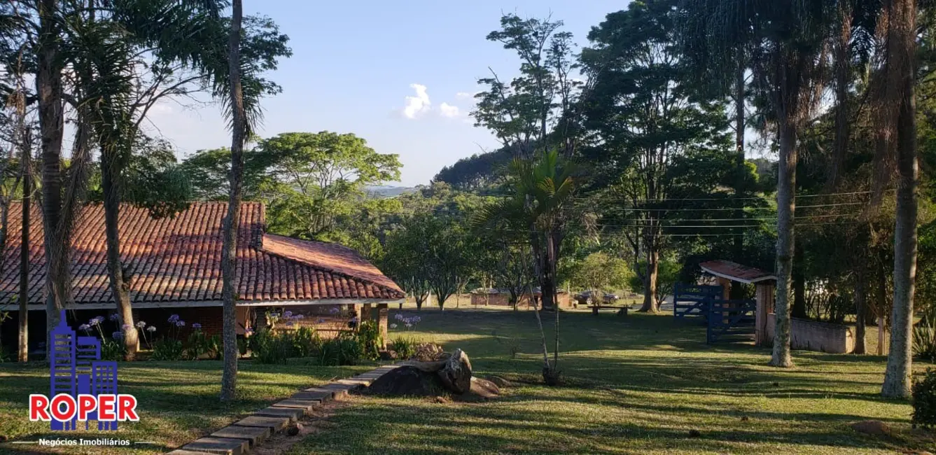 Foto 1 de Sítio / Rancho com 3 quartos à venda, 125000m2 em Pavão (Canguera), Sao Roque - SP