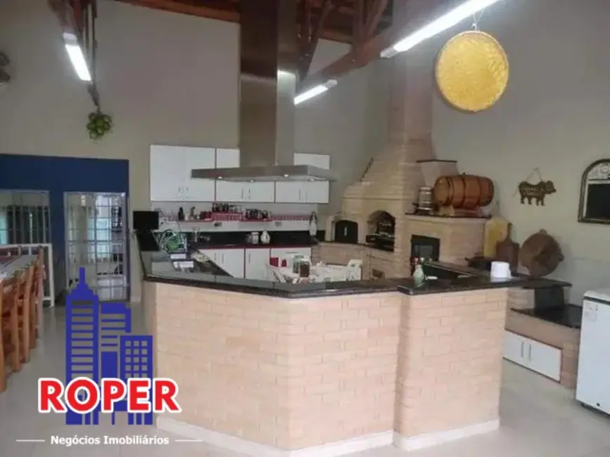 Foto 3 de Chácara com 5 quartos à venda, 1000m2 em Loteamento Pedra Bela, Atibaia - SP