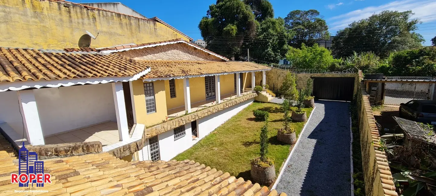 Foto 3 de Casa com 3 quartos à venda, 220m2 em Jardim Imperial, Atibaia - SP