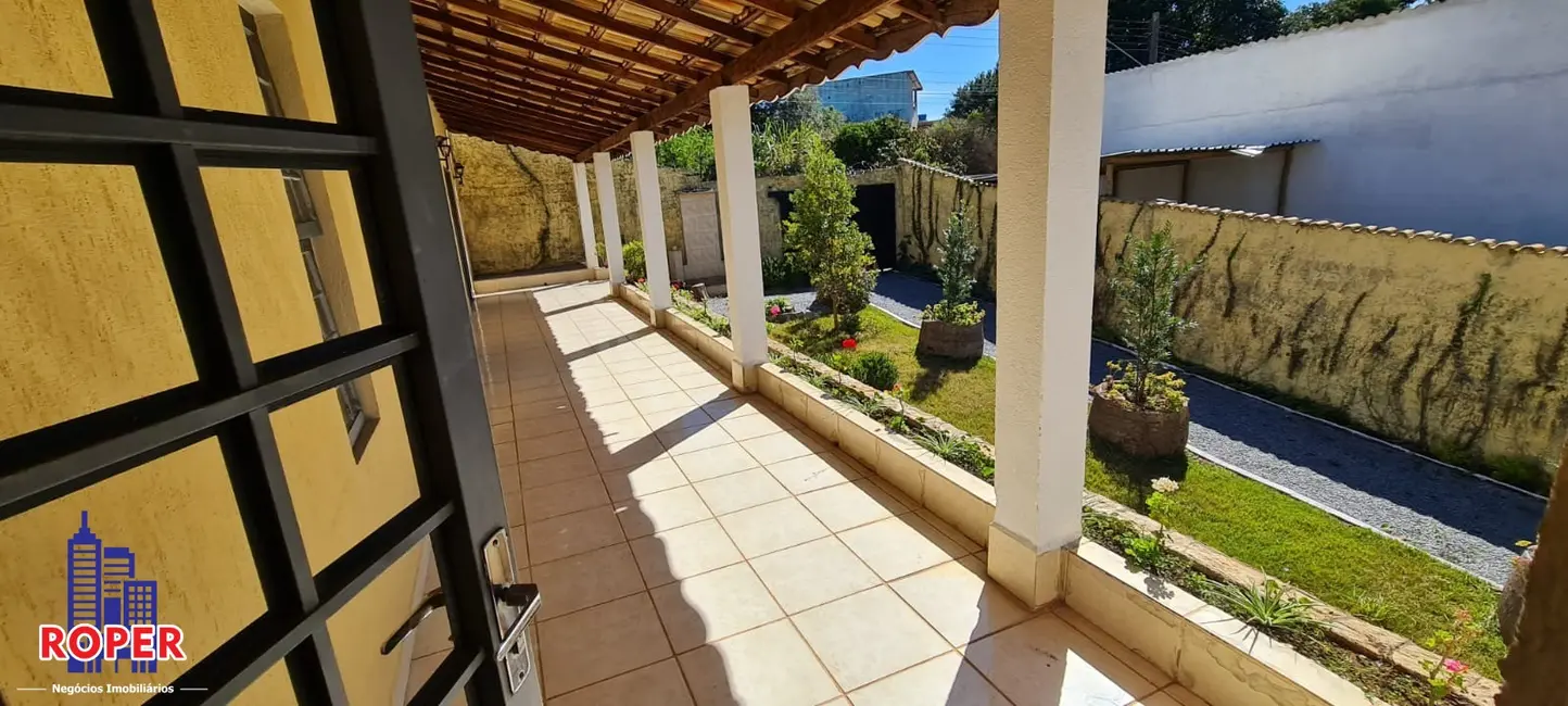 Foto 6 de Casa com 3 quartos à venda, 220m2 em Jardim Imperial, Atibaia - SP