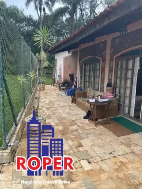 Foto 2 de Chácara com 4 quartos à venda, 6000m2 em Lageadinho, Cotia - SP