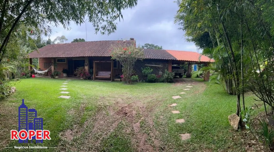 Chácara com 3 quartos à venda, 22000m2 em Mairinque - SP - imagem 3 Foto 3 de Chácara com 3 quartos à venda, 22000m2 em Mairinque - SP