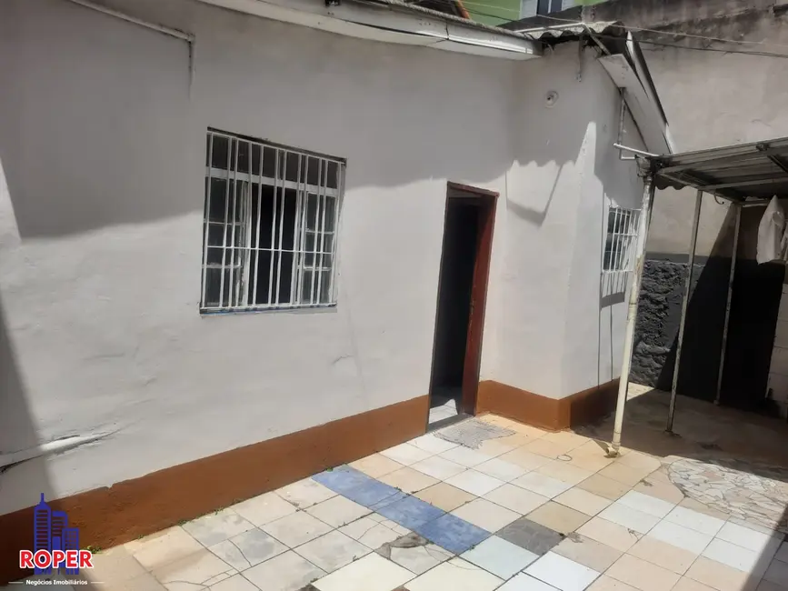 Foto 2 de Casa com 2 quartos à venda, 144m2 em Vila Antonieta, São Paulo - SP