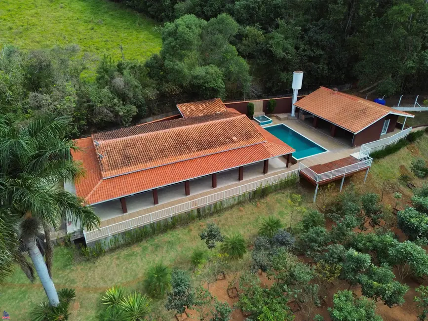 Foto 4 de Chácara com 3 quartos à venda, 3000m2 em Campo Novo, Braganca Paulista - SP