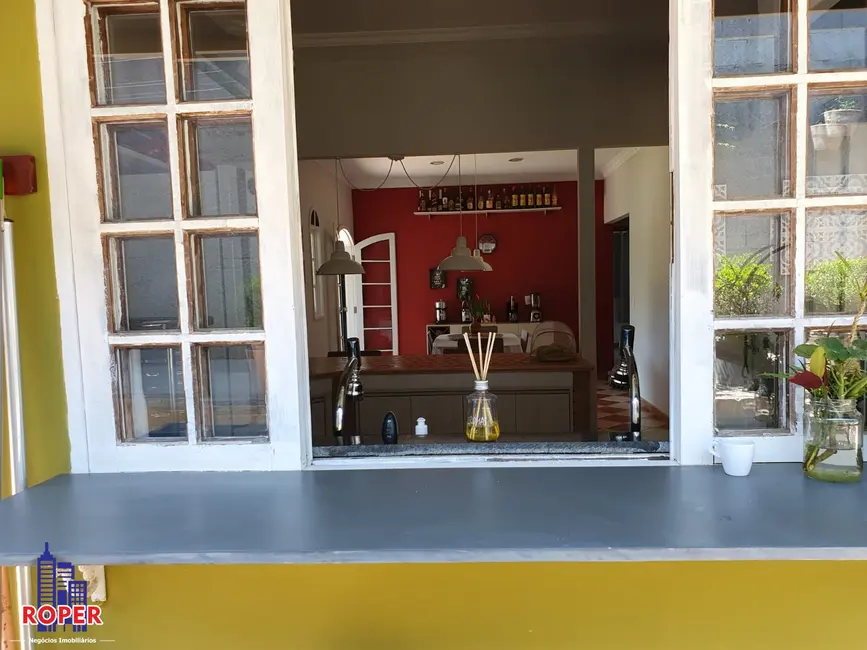 Chácara com 4 quartos à venda, 1400m2 em Guararema - SP - imagem 9 Foto 9 de Chácara com 4 quartos à venda, 1400m2 em Guararema - SP