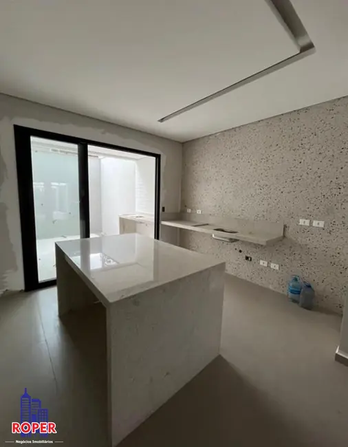 Foto 2 de Casa com 4 quartos à venda, 150m2 em Vila Carrão, São Paulo - SP