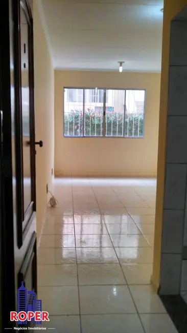 Foto 2 de Apartamento com 2 quartos à venda, 54m2 em Jardim Lucinda, São Paulo - SP