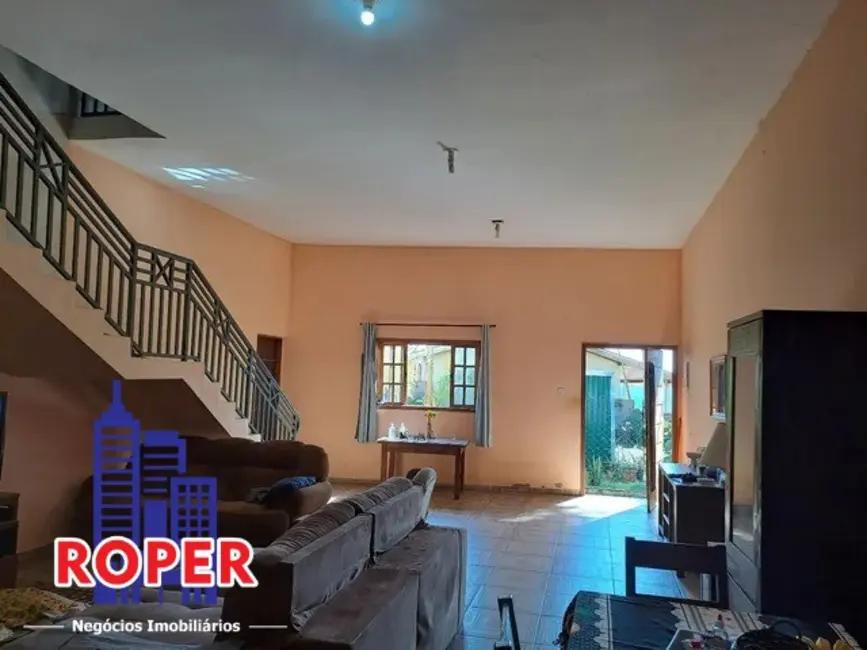 Casa de Condomínio com 4 quartos à venda, 1200m2 em Igarata - SP - imagem 5 Foto 5 de Casa de Condomínio com 4 quartos à venda, 1200m2 em Igarata - SP