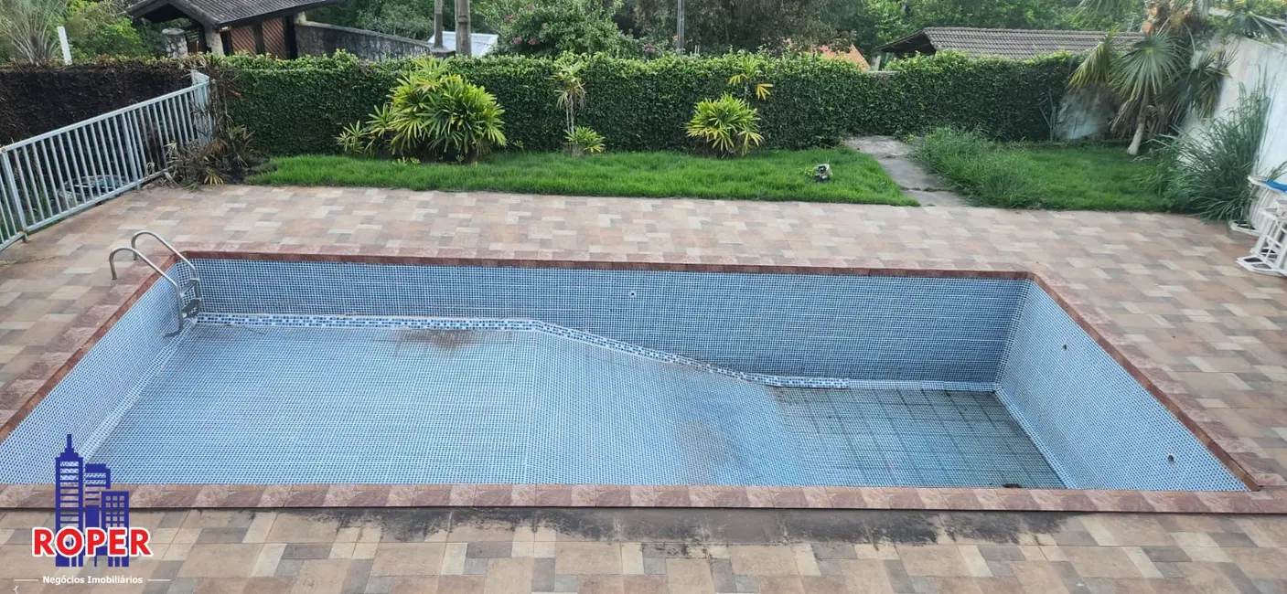 Foto 5 de Chácara com 3 quartos à venda, 3200m2 em Jardim das Cerejeiras, Aruja - SP