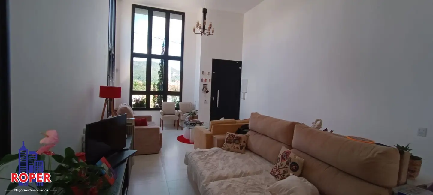 Foto 3 de Casa de Condomínio com 3 quartos à venda, 362m2 em Rio Abaixo, Atibaia - SP